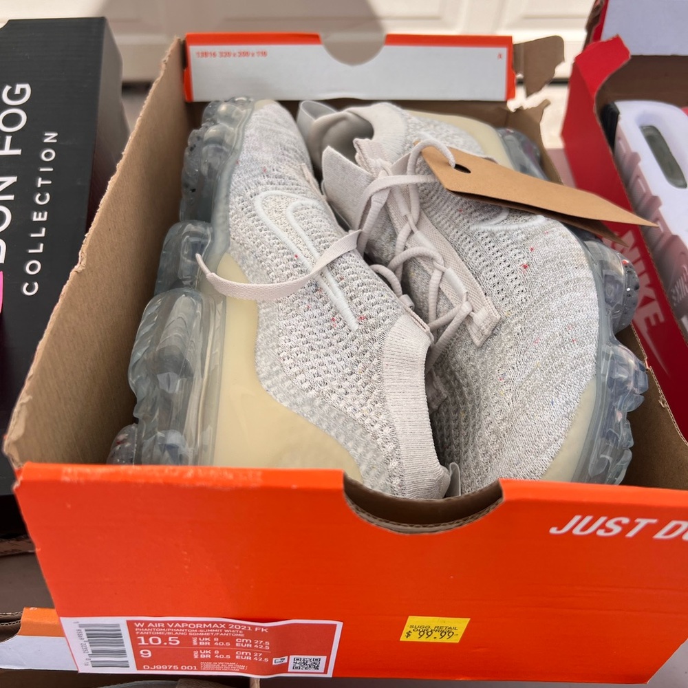 Nike vapormax 2021 8.5M 10W